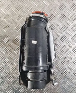 Volvo XC60 Heat shield in engine bay 31437205