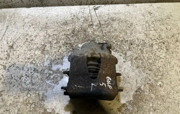 Volkswagen Golf V Front brake caliper