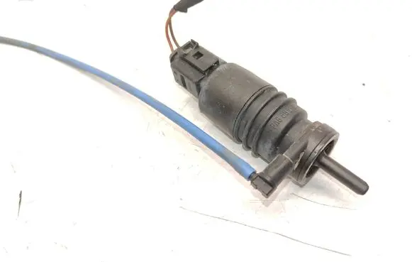 Mercedes-Benz C W203 Windscreen/windshield washer pump 0165454426