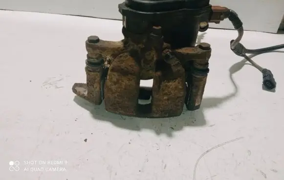 Audi A4 S4 B8 8K Rear brake caliper 32335478