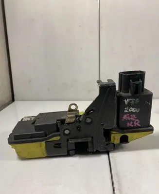 Volvo V70 Rear door lock