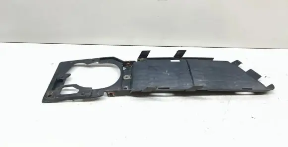 BMW 3 E90 E91 Fog light bracket 8045968 51118045968