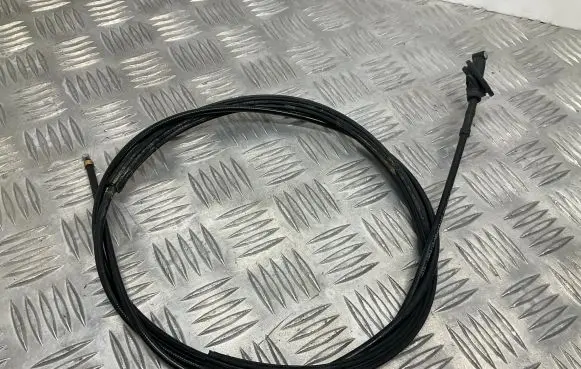 Audi Q3 8U Engine bonnet/hood lock release cable 8U0823535