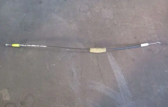 Mitsubishi ASX Front door cable line 