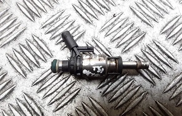 Skoda Octavia Mk3 (5E) Fuel injector 06l906036k