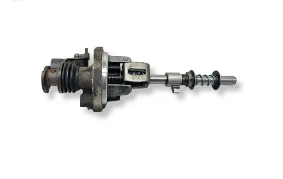 Suzuki Swift I Gear selector/shifter in gearbox 