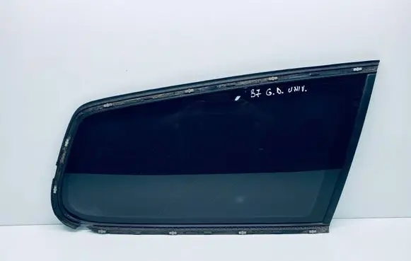 Volkswagen PASSAT B7 Rear side window 3AF845298BG