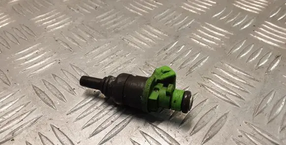 Mercedes-Benz C W203 Fuel injector 2710780549
