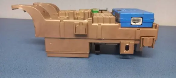Toyota Corolla E120 E130 Fuse box set 8264102040