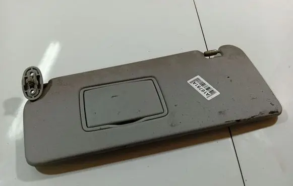 Sun visor