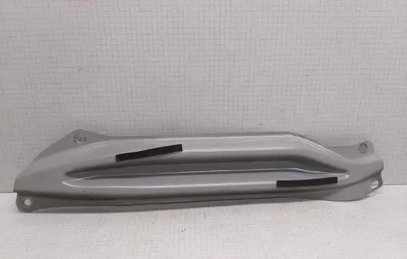 Volkswagen Golf V Other rear door trim element 1K6833507B