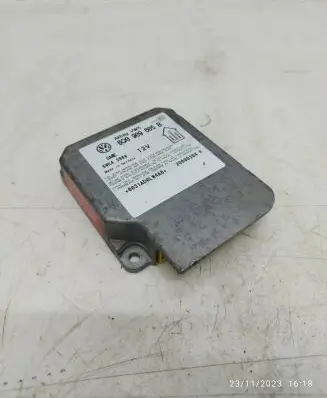 Volkswagen PASSAT B5 Airbag control unit/module 6Q0909605B 20000304K 5WK42869