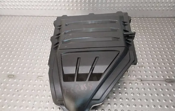 Audi Q2 - Air filter box 04C129620A