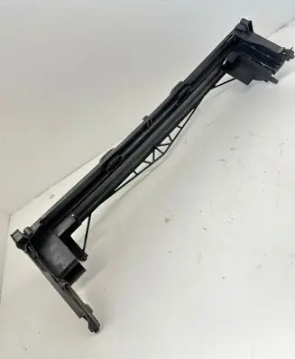 BMW 5 F10 F11 Radiator mount bracket 17107804618