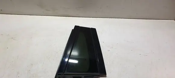 Volvo V60 Rear vent window glass 43R011795 31442970