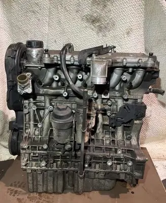 Volvo XC90 Engine 6901215 D5244T 234329