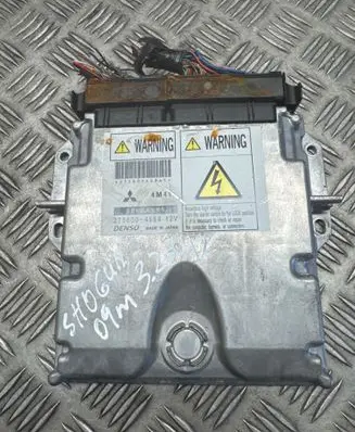 Mitsubishi Shogun Engine control unit/module 1860A699 2758004684