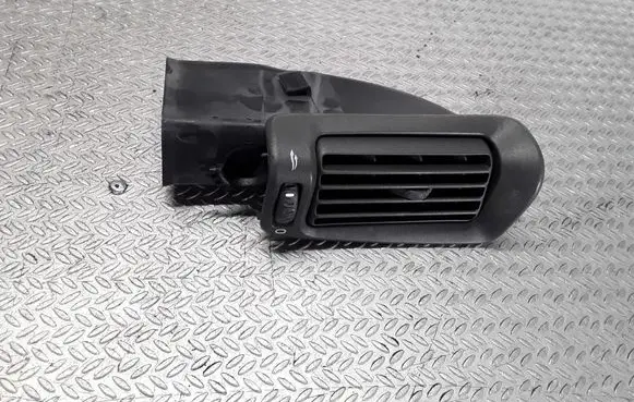 Volvo S80 Rear air vent grill 9158449