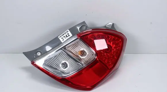 Rear/tail lights