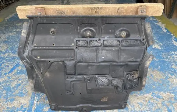 Seat Ateca Engine splash shield/under tray 3C0018930F