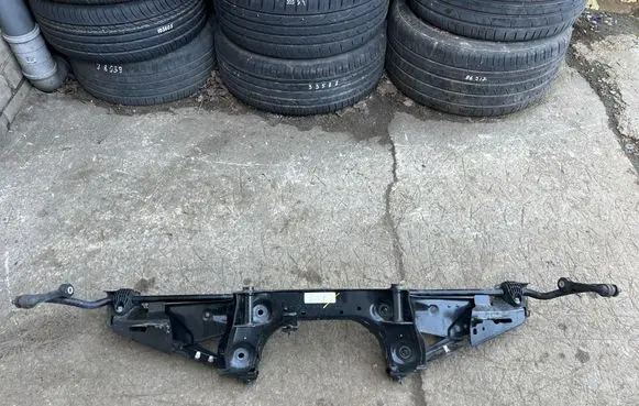 BMW 1 F40 Rear subframe 6851560 6853923