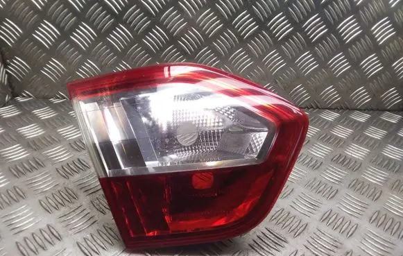 Renault Fluence Tailgate rear/tail lights 265550041R