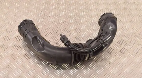 BMW X5 F15 Turbo air intake inlet pipe/hose 8507369