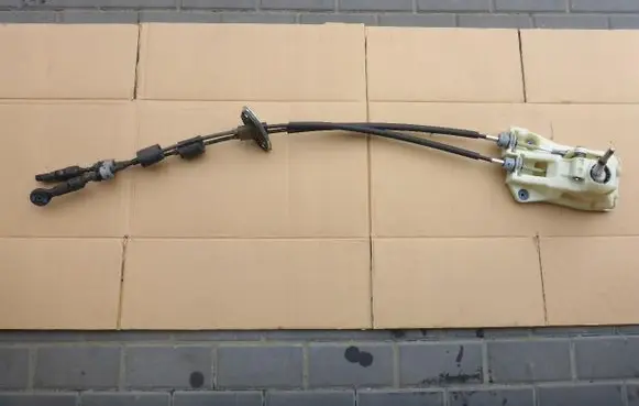 Hyundai i30 Gear selector/shifter in gearbox 
