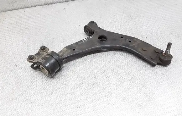 Volvo V50 Front lower control arm/wishbone