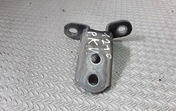 Toyota RAV 4 (XA20) Front door upper hinge
