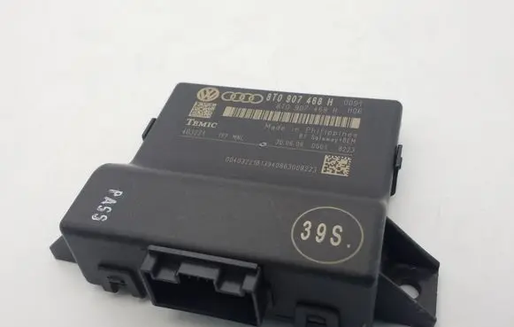 Audi A4 S4 B8 8K Gateway control module 8T0907468H 403221