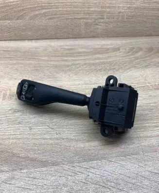BMW 5 E39 Wiper control stalk 8375408