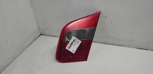 Mitsubishi Carisma Tailgate rear/tail lights 151208