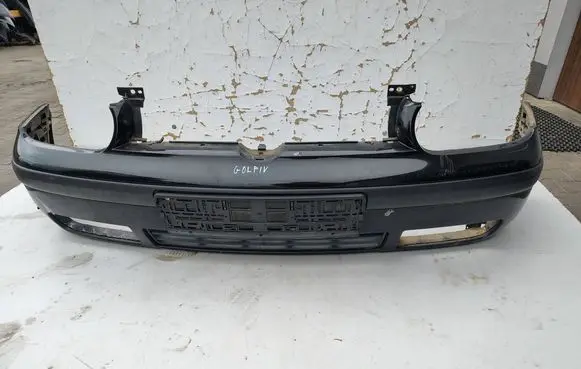 Volkswagen Golf IV Front bumper