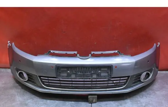 Volkswagen Golf V Front bumper