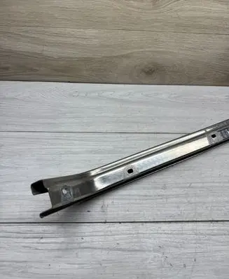 Volkswagen Caddy Sliding door middle roller runner 2K3843872A