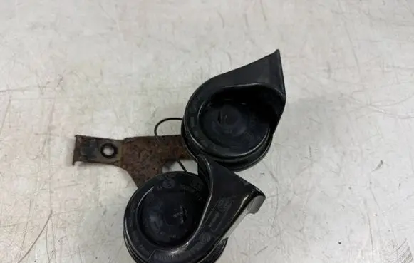 Citroen DS5 Horn signal 703881157