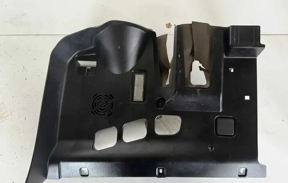 BMW 3 E90 E91 Dashboard lower bottom trim panel 7149812 7123739