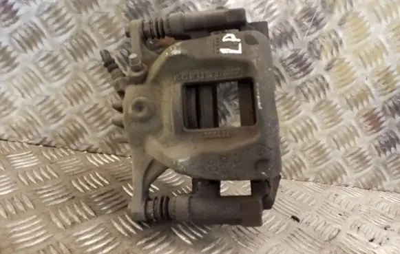 Renault Trafic III (X82) Front brake caliper 888484 02065R
