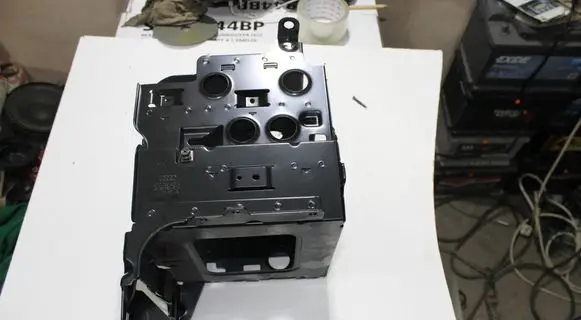 Audi A6 S6 C6 4F Sound amplifier holder/bracket 4F0035209A