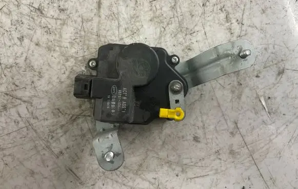 Hyundai Getz Air flap motor/actuator 957501c001