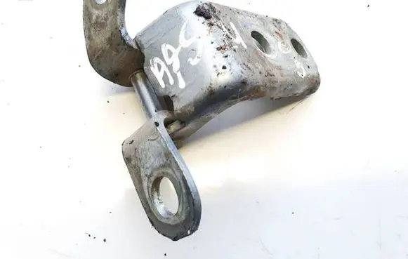 Lexus IS 220D-250-350 Rear door lower hinge