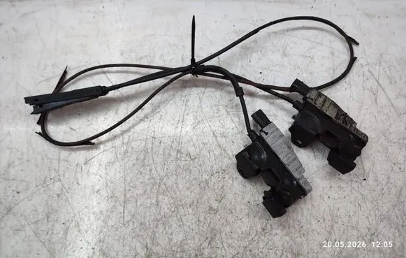 Mercedes-Benz E A207 Engine bonnet/hood lock/catch A2128210251