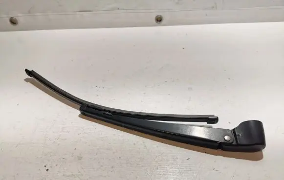 Mercedes-Benz E W213 Rear wiper blade arm