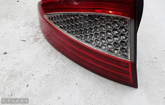 Ford Mondeo MK IV Rear/tail lights 7S71-13405-A