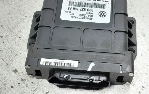 Audi Q7 4L Gearbox control unit/module 09D927750FS