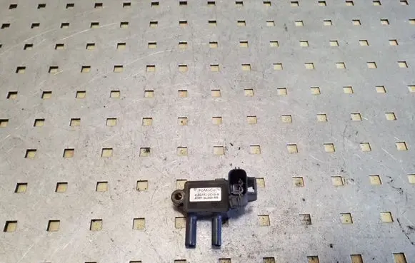 Ford Focus Exhaust gas pressure sensor AV615L200AA