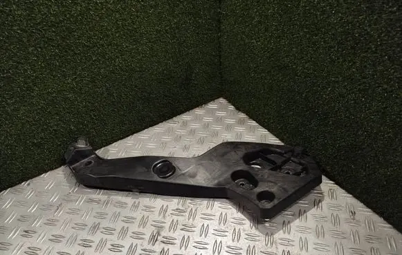 Renault Trafic III (X82) Radiator support slam panel 625006416R