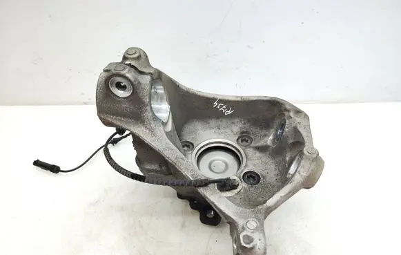 BMW iX3 Front wheel hub 6886948 6899690 6899692