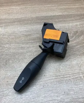 Ford Focus Indicator stalk 98AG13335AE